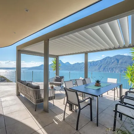 Ca' Stella Garda Villa